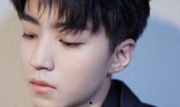 蔡徐坤娱乐圈最新爆料图,揭秘最新爆料图背后的故事